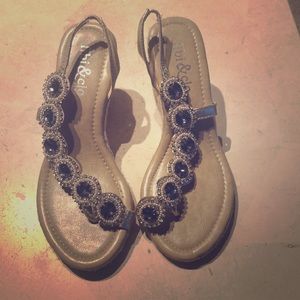 Fibi & clo size 7 wedge Sandals